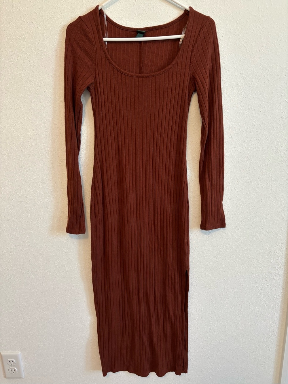 wild fable Ribbed Long Sleeve Midi Dress in Rust Brown Small